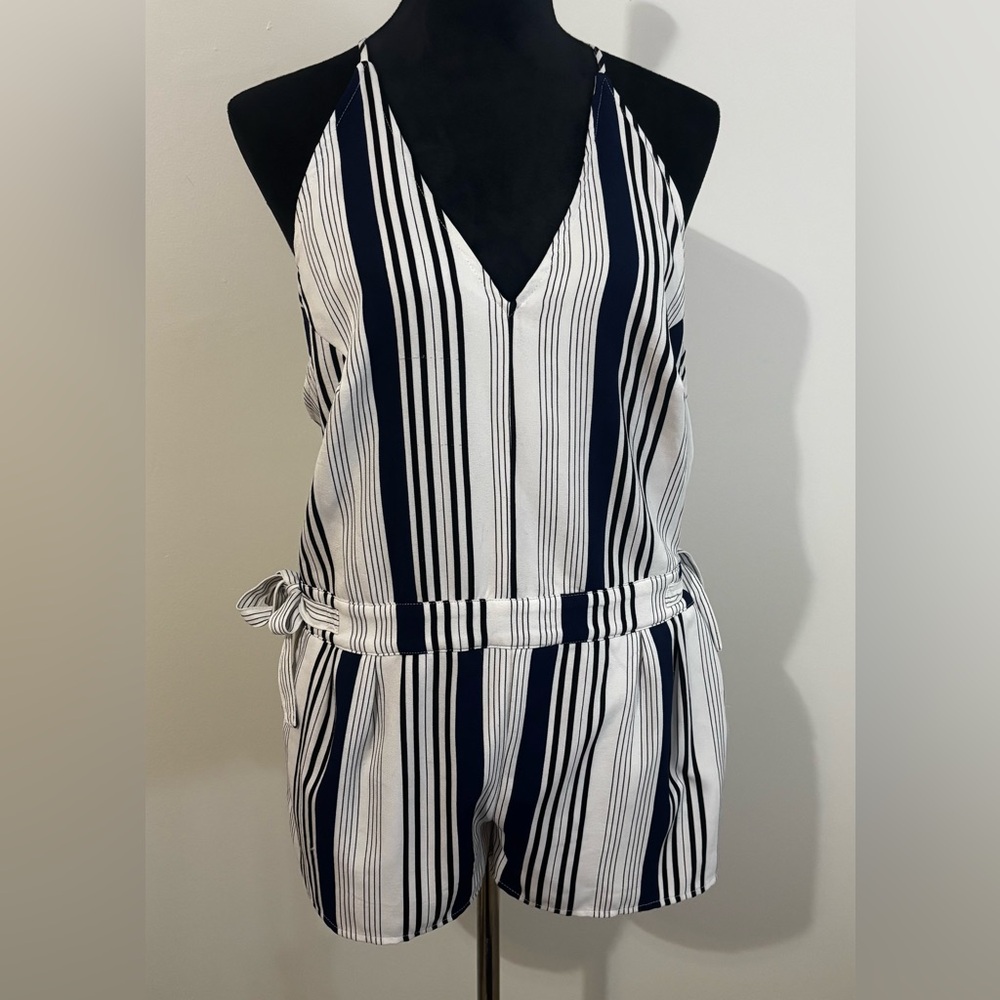 HYFVE Size small Romper Shorts Side Pockets Open sides